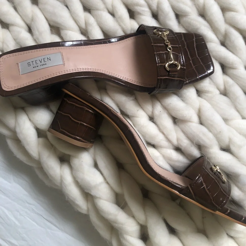Steven NY heeled loafer - Picture 1 of 4